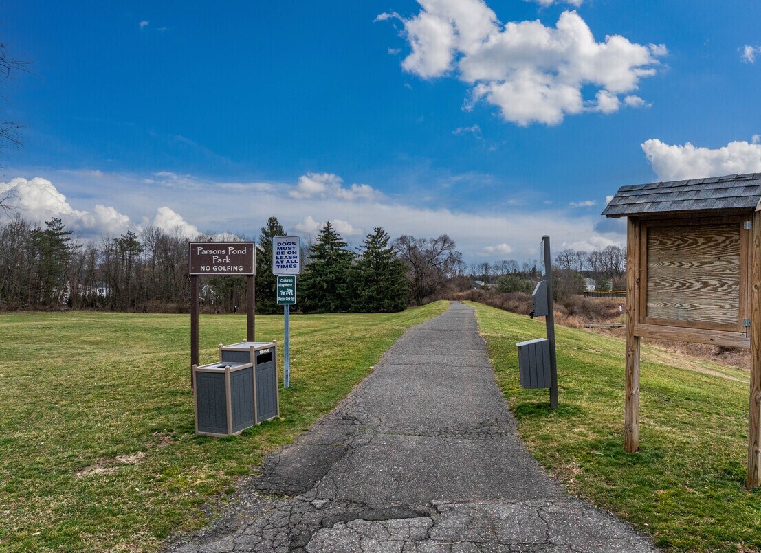 Parsons Pond Park